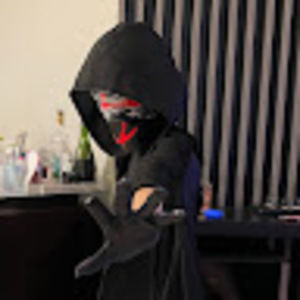 Meet your Posher, Enzo